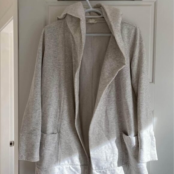 Women's Ann Taylor Loft Gray Lounge Sweater Size Small w/ Hood - Picture 1 of 3